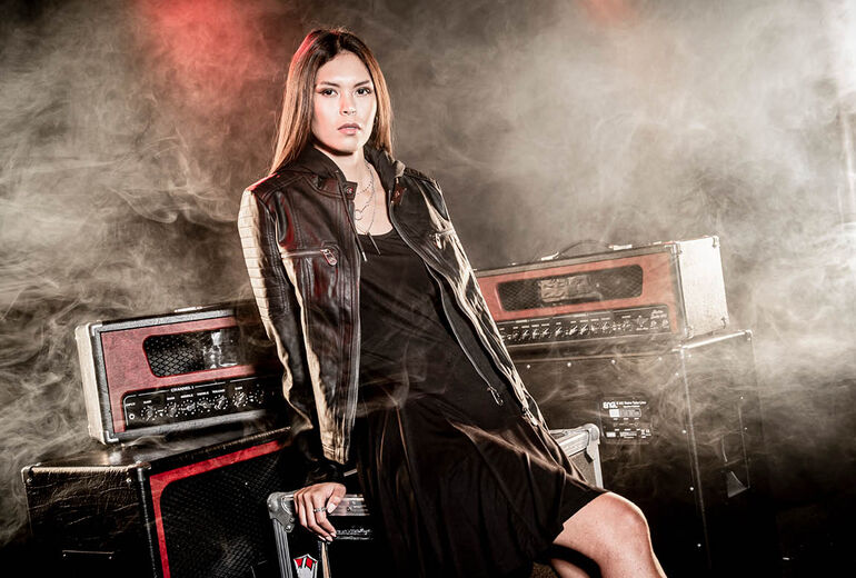 Suosittuja juuri nyt / Tutustu heti!