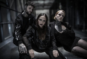 Embrace your Darkness / Tutustu mallistoihimme! / OH MY GOTH!