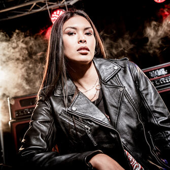 Välikausitakit / Tyyli kuntoon, volyymit asentoon 666!